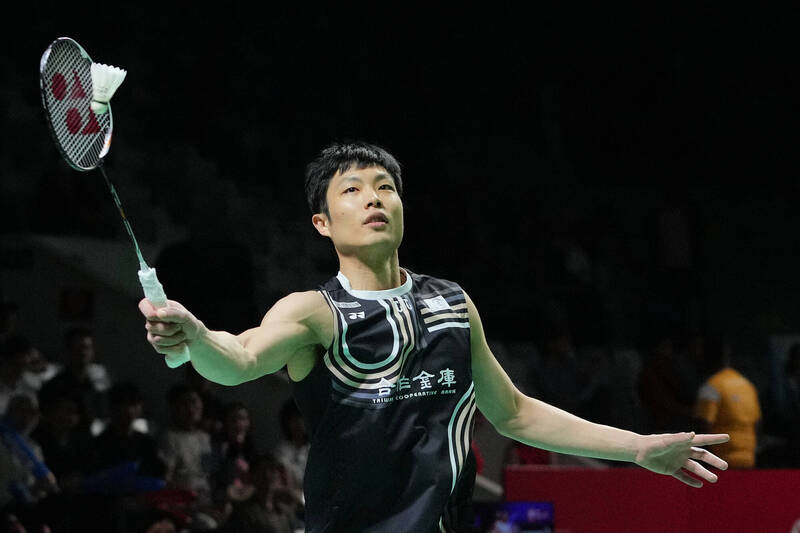 羽球亞錦賽》周天成難敵石宇奇無緣決賽 銅牌入袋仍是台灣男單第1人 - 自由體育